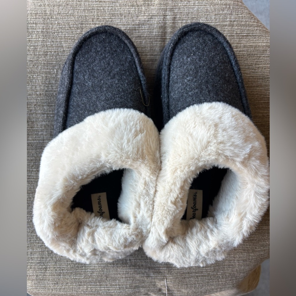 Women’s Cozy Slipperss